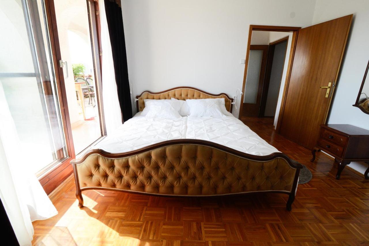 Apartment Glicinija ซาดาร์ ภายนอก รูปภาพ