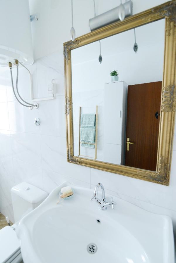 Apartment Glicinija ซาดาร์ ภายนอก รูปภาพ